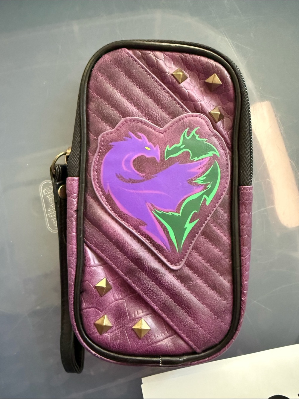 Disney Descendants pouch